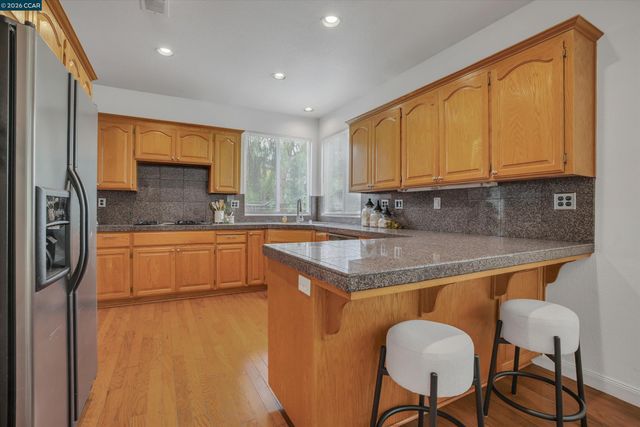 1932 Medicine Mountain Ct, Antioch, CA 94531