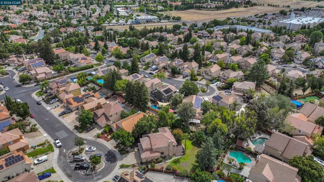 1932 Medicine Mountain Ct, Antioch, CA 94531
