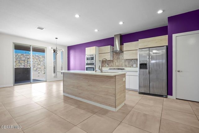 12933 NIDD Avenue, Horizon City, TX 79928