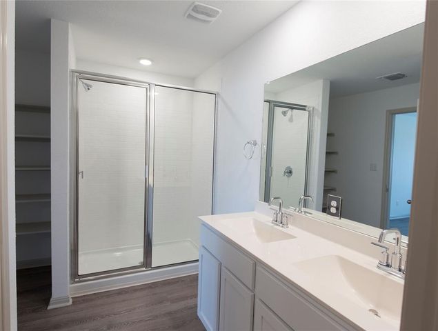 132 Fort Clark Springs DR, Hutto, TX 78634