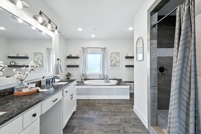 7025 Lake Vista Drive, Streetman, TX 75859