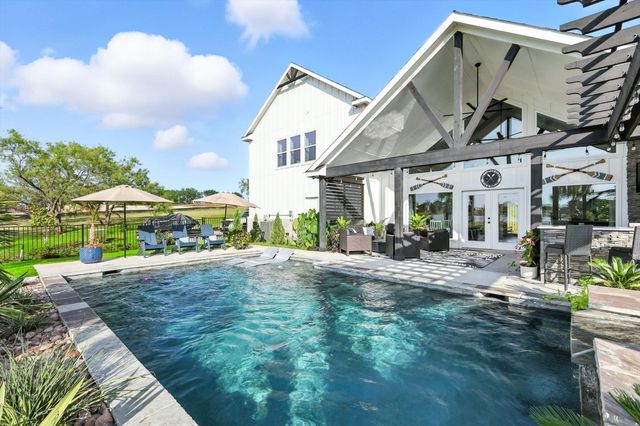 7025 Lake Vista Drive, Streetman, TX 75859