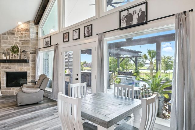 7025 Lake Vista Drive, Streetman, TX 75859