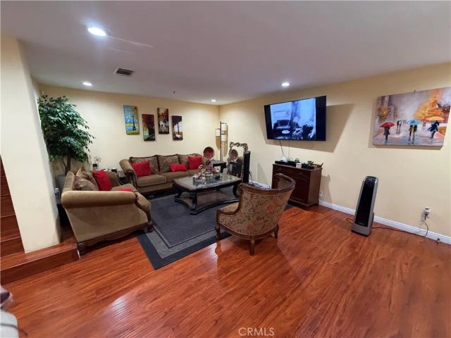 1061 Harbor Heights, Harbor City, CA 90710