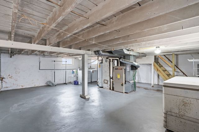 4301 17th Avenue, Moline, IL 61265