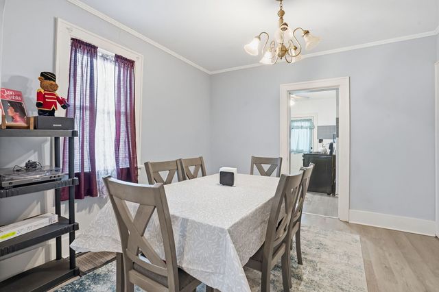 4301 17th Avenue, Moline, IL 61265