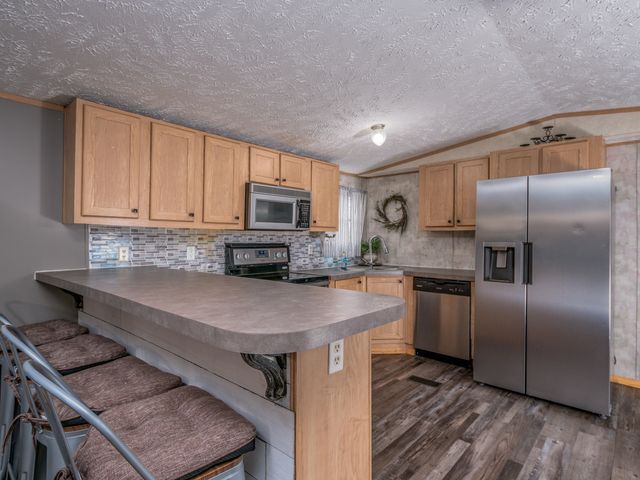 111 Julie Lane, Salt Lick, KY 40371