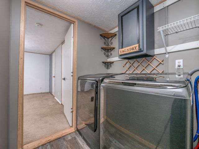 111 Julie Lane, Salt Lick, KY 40371