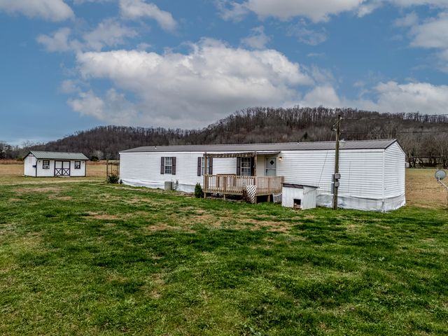 111 Julie Lane, Salt Lick, KY 40371