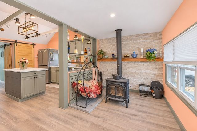 21 Custer St, Rockland, MA 02370