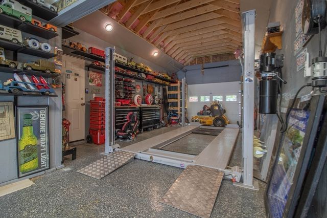 21 Custer St, Rockland, MA 02370