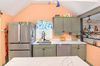 21 Custer St, Rockland, MA 02370