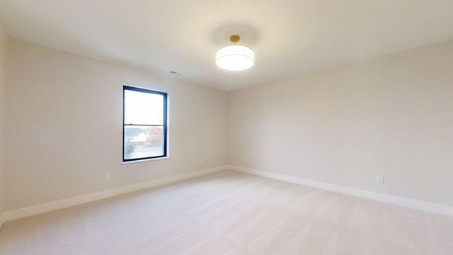 5006 Chestnut Grove Drive, Champaign, IL 61822