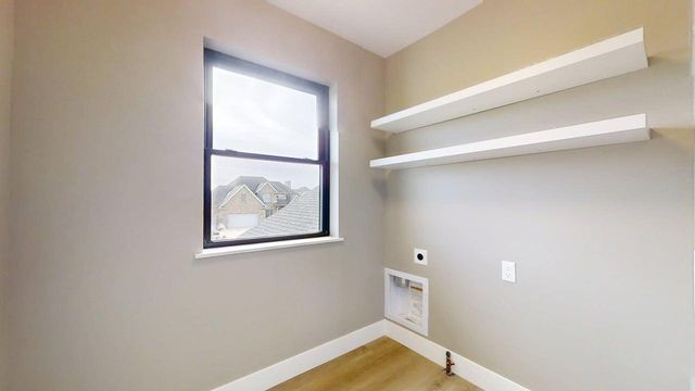 5006 Chestnut Grove Drive, Champaign, IL 61822