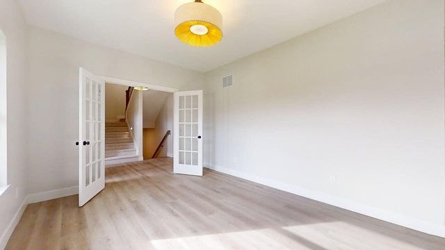 5006 Chestnut Grove Drive, Champaign, IL 61822