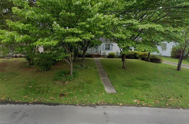 607 Fairview LN, Portsmouth, VA 23702
