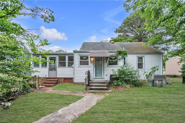 607 Fairview LN, Portsmouth, VA 23702