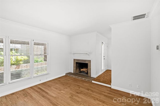 2330 Roswell Avenue G, Charlotte, NC 28207