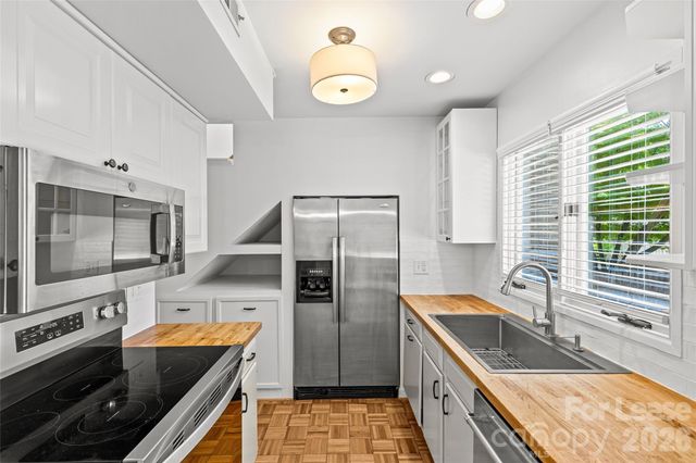 2330 Roswell Avenue G, Charlotte, NC 28207