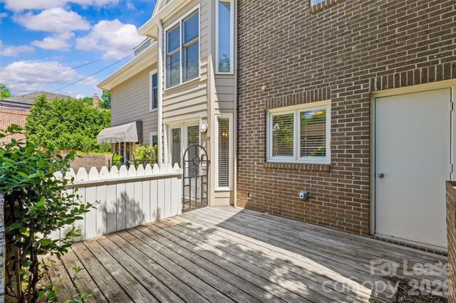 2330 Roswell Avenue G, Charlotte, NC 28207