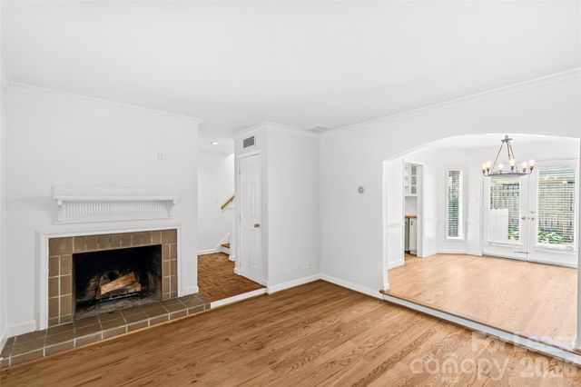 2330 Roswell Avenue G, Charlotte, NC 28207
