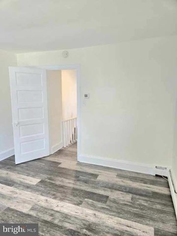 825 MAPLE AVE, Phoenixville, PA 19460