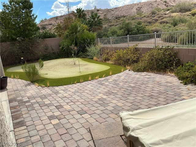1726 Sonoran Bluff Avenue, Henderson, NV 89014