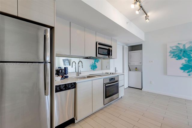 2602 E Hallandale Beach Blvd R2109, Hallandale Beach, FL 33009