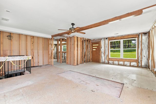 148 Sunset Dr, Hendersonville, TN 37075
