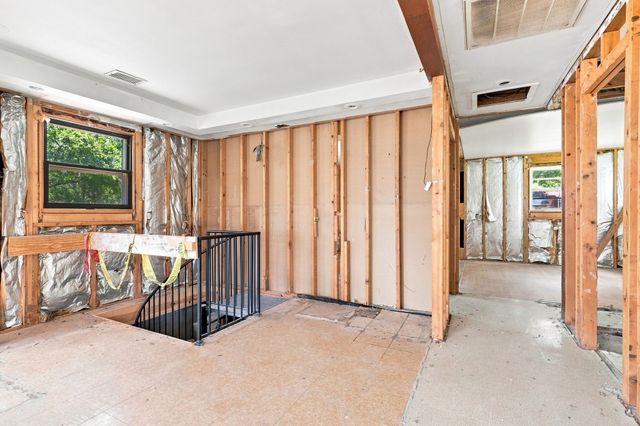 148 Sunset Dr, Hendersonville, TN 37075