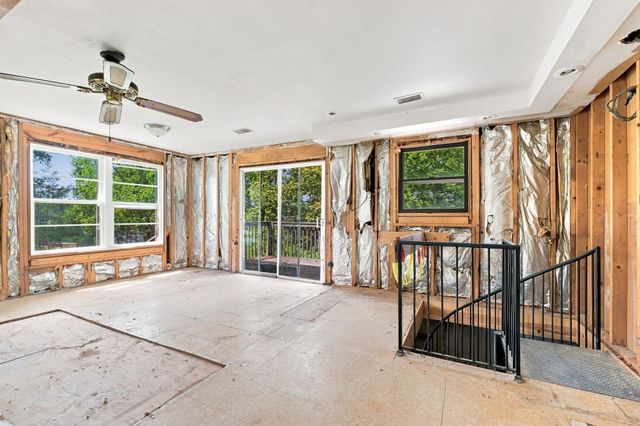 148 Sunset Dr, Hendersonville, TN 37075