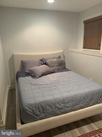 2653 HELMSMAN LN, Woodbridge, VA 22191