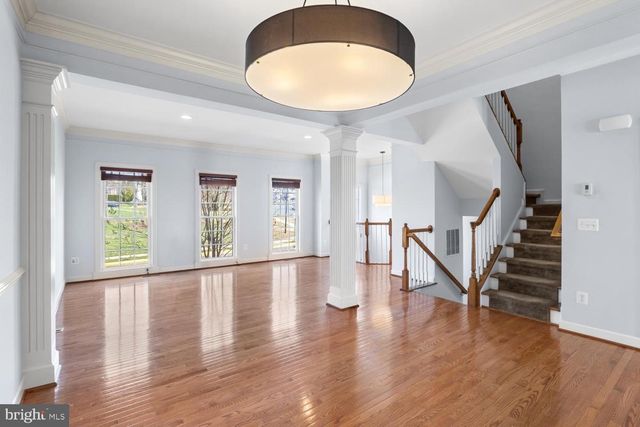 2653 HELMSMAN LN, Woodbridge, VA 22191