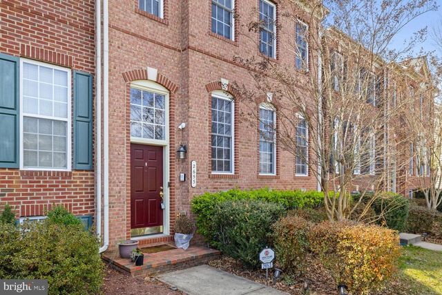 2653 HELMSMAN LN, Woodbridge, VA 22191