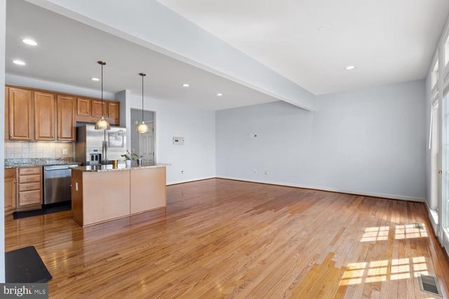 2653 HELMSMAN LN, Woodbridge, VA 22191