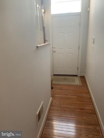 2653 HELMSMAN LN, Woodbridge, VA 22191