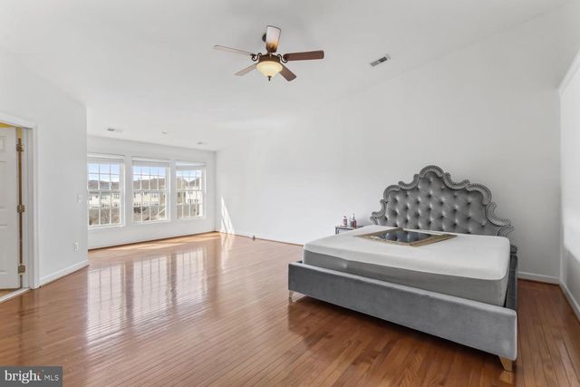 2653 HELMSMAN LN, Woodbridge, VA 22191