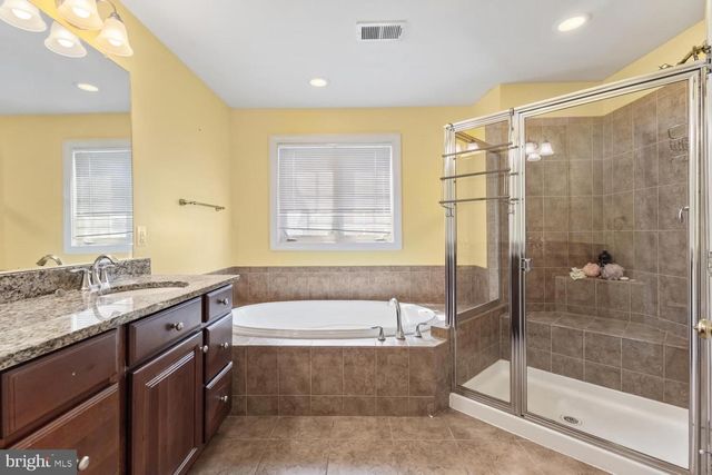 2653 HELMSMAN LN, Woodbridge, VA 22191