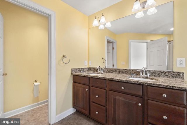 2653 HELMSMAN LN, Woodbridge, VA 22191