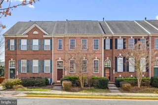 2653 HELMSMAN LN, Woodbridge, VA 22191