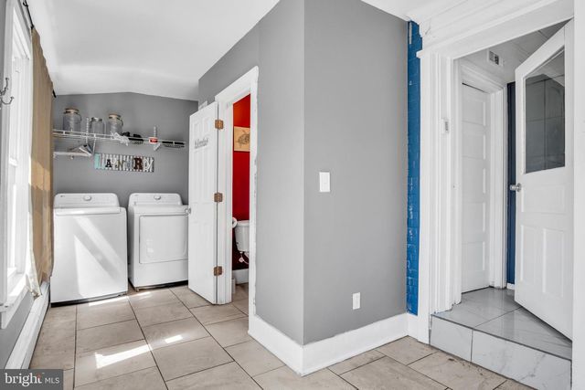 142 E MAPLE ST, Lebanon, PA 17046