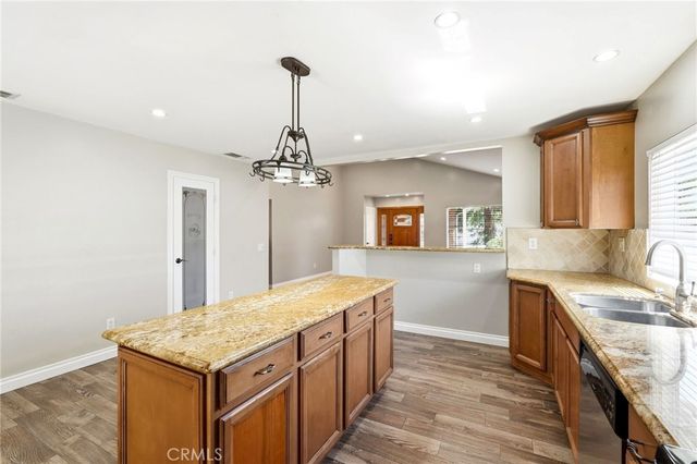 14015 Candlewood, Sylmar, CA 91342