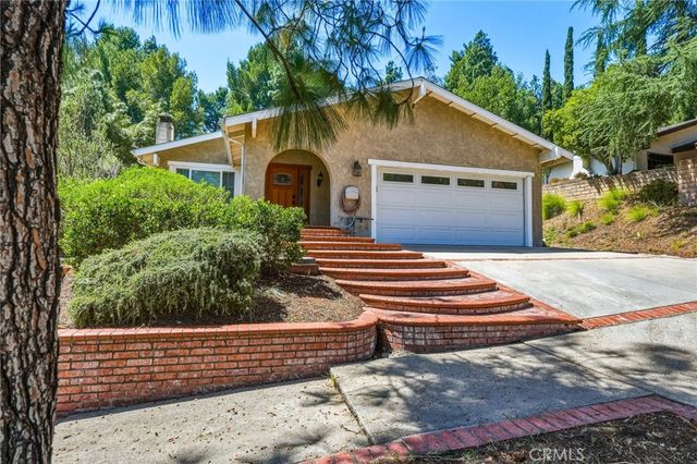 14015 Candlewood, Sylmar, CA 91342