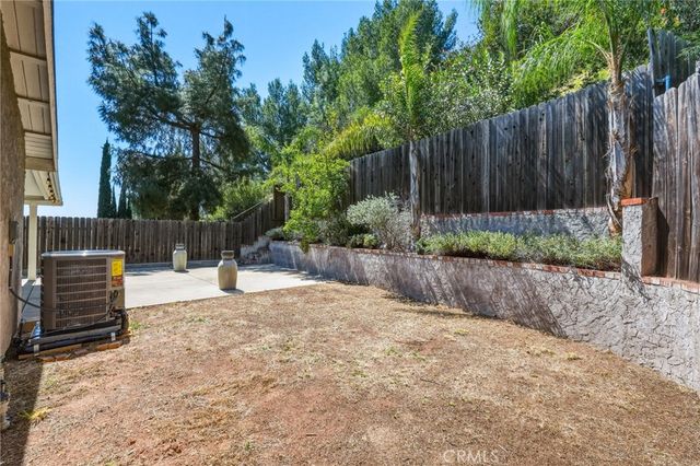 14015 Candlewood, Sylmar, CA 91342