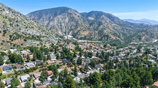 14015 Candlewood, Sylmar, CA 91342