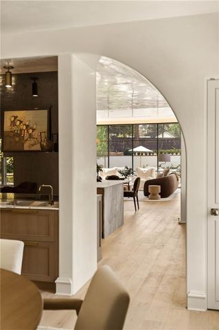 419 Brentwood Drive NE, Atlanta, GA 30305