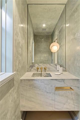 419 Brentwood Drive NE, Atlanta, GA 30305