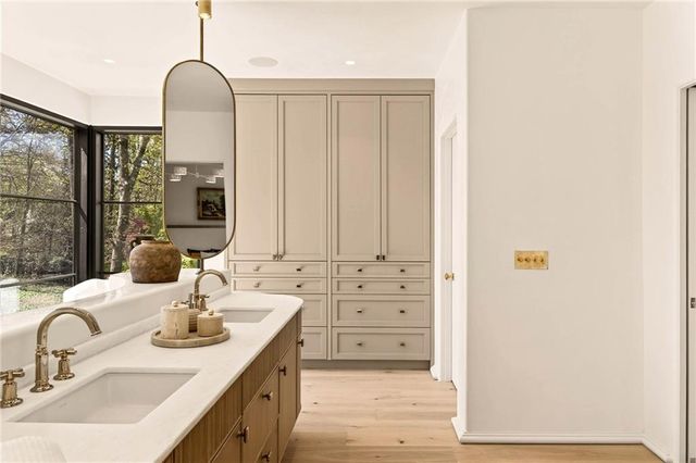 419 Brentwood Drive NE, Atlanta, GA 30305