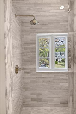 419 Brentwood Drive NE, Atlanta, GA 30305