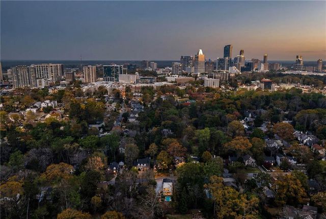 419 Brentwood Drive NE, Atlanta, GA 30305